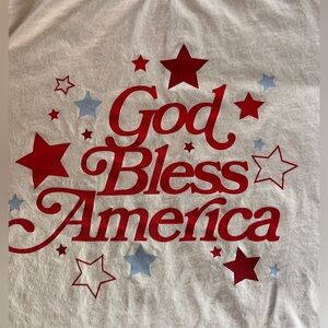 God Bless America Patriotic Graphic Tee | Living Fully Co Mallory Ervin Size M